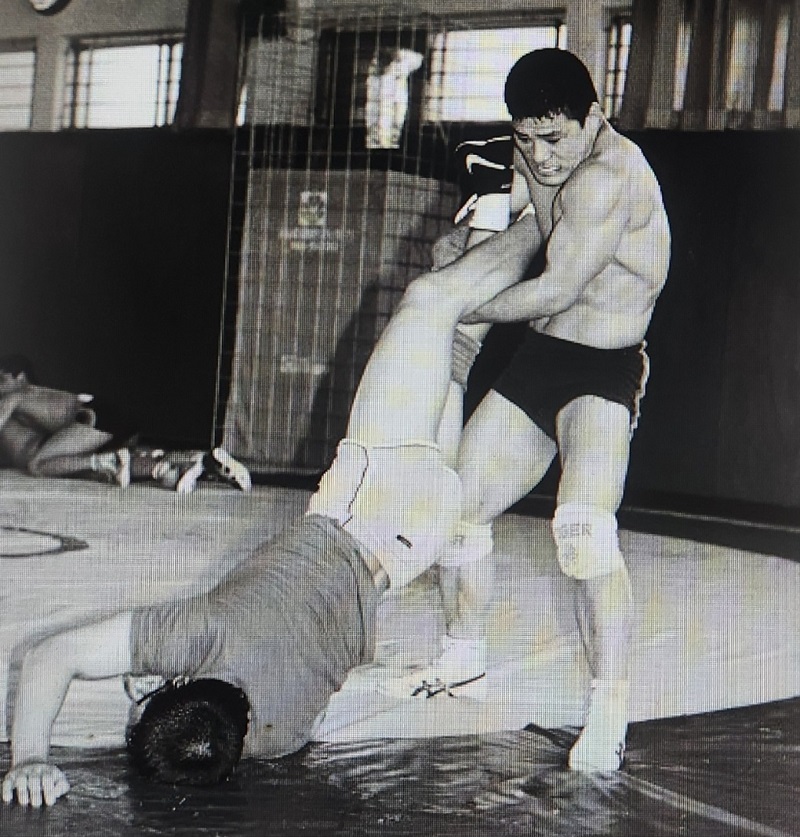 88 서울올림픽을 앞두고 훈련하는 한명우(우측)