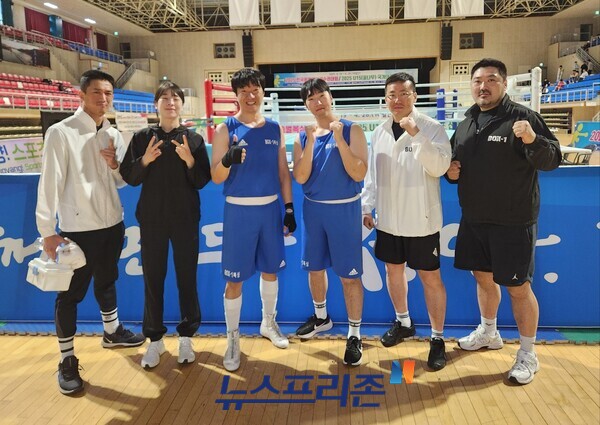 이혁재(왼쪽부터), 강지숙, 유성재, 김태건, 최보근, 김형균(BOXㅡ1) 감독.