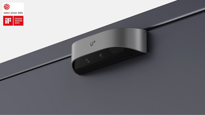 우리집지킴이 도어캠이 현관문에 설치된 모습. (사진=LG유플러스 제공)