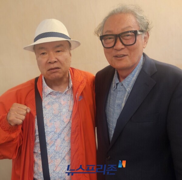 홍수환 챔프(왼쪽)와 박동안 회장.