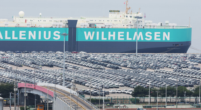 경기도 평택항 부두에 수출용 자동차가 세워져 있다. (사진=연합뉴스)