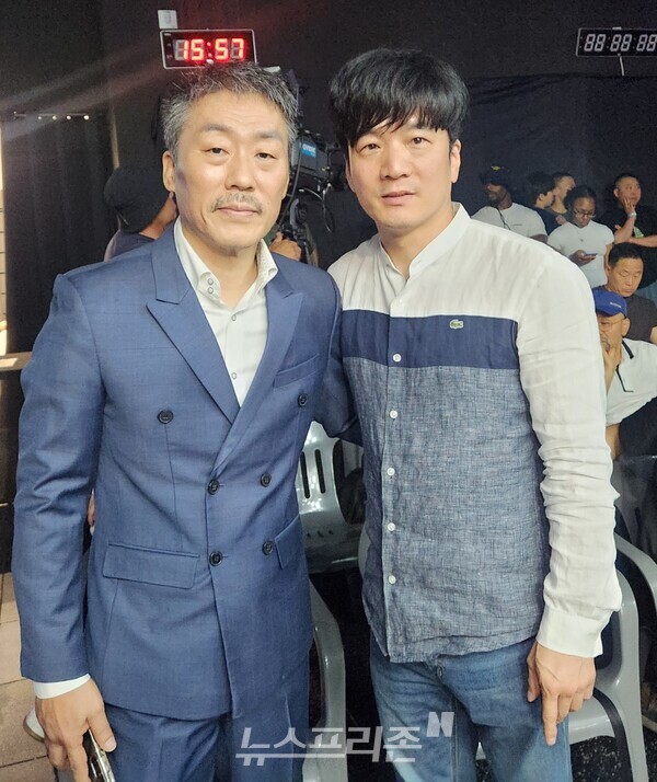 커키 버팔로 복싱클럽 김상범 대표(왼쪽)와 신정훈 관장.