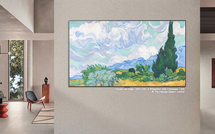 LG 갤러리+를 통해 영국 내셔널 갤러리 런던에 전시된 반 고흐의 작품 '사이프러스가 있는 밀밭'을 집 안 디지털 액자에 걸어놓은 모습. (사진=LG전자 제공)