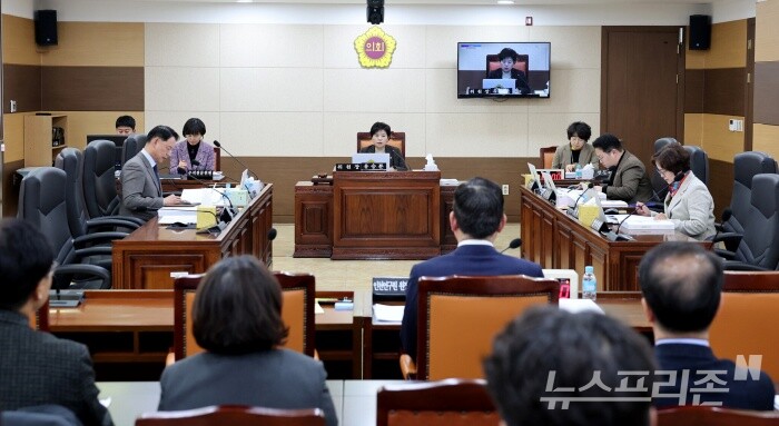 인천시의회, 인천연구원장 후보자 인사청문회 실시./사진=인천시위회