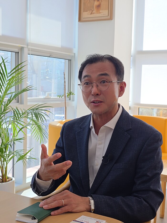 서영학 (사)기본사회 여수 상임대표 (사진=서민수 기자)