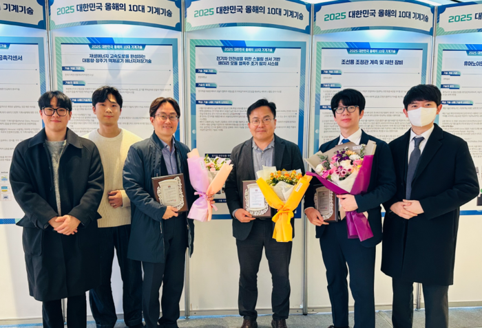 (왼쪽부터)여태경, 김현우 한양대 석사과정, 임재영 현대차 책임, 한용하 현대차 연구위원, 소홍윤 한양대 교수, 방주형 한양대 박사과정. (사진=한양대 제공)