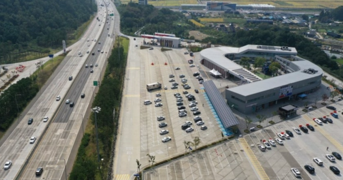 서해고속도로의 한 휴게소 모습. (사진=연합뉴스)