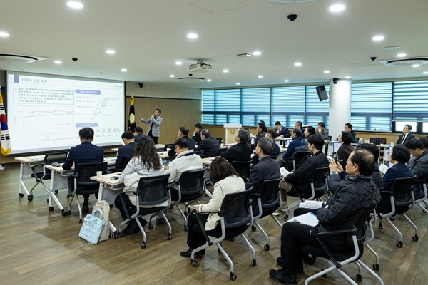 ‘의왕시 물 재이용 확대 방안 정책토론회 모습 (사진=의왕시의회)