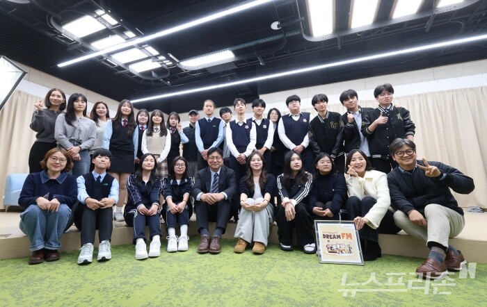 인천광역시교육청, 학생이 묻고 교육감이 답하는 ‘DREAM FM’ 결산 특집 방송 진행./사진=인천시교육청
