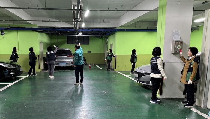 민방위 비상대피시설 점검 .(사진=창원시)