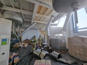 충남 천안, 공주 공장서 화재.폭발사고 잇따라...6명 부상