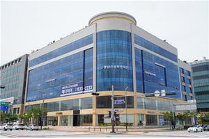 실패기업 재기부터 공적 마일리지 기부까지...충남신보 '제도개선·수범... - 뉴스 썸네일 이미지