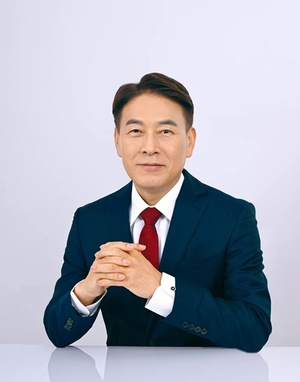 김석기 전 창원시장 권한대행 '출판기념 북콘서트' - 뉴스 썸네일 이미지